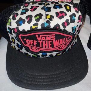 Retro Vans trucker hat! Excellent condition!